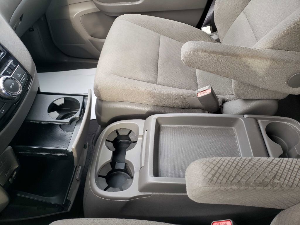 Used 2015 Honda Odyssey EX image 16