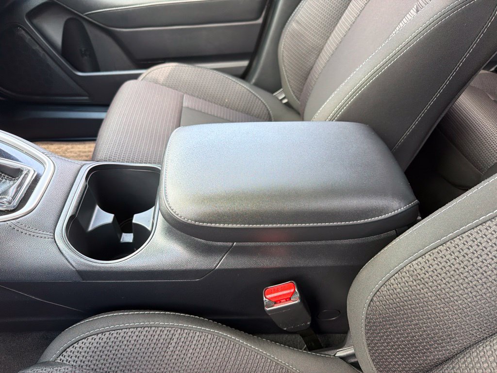 Used 2025 Subaru Outback Premium AWD/4WD image 12