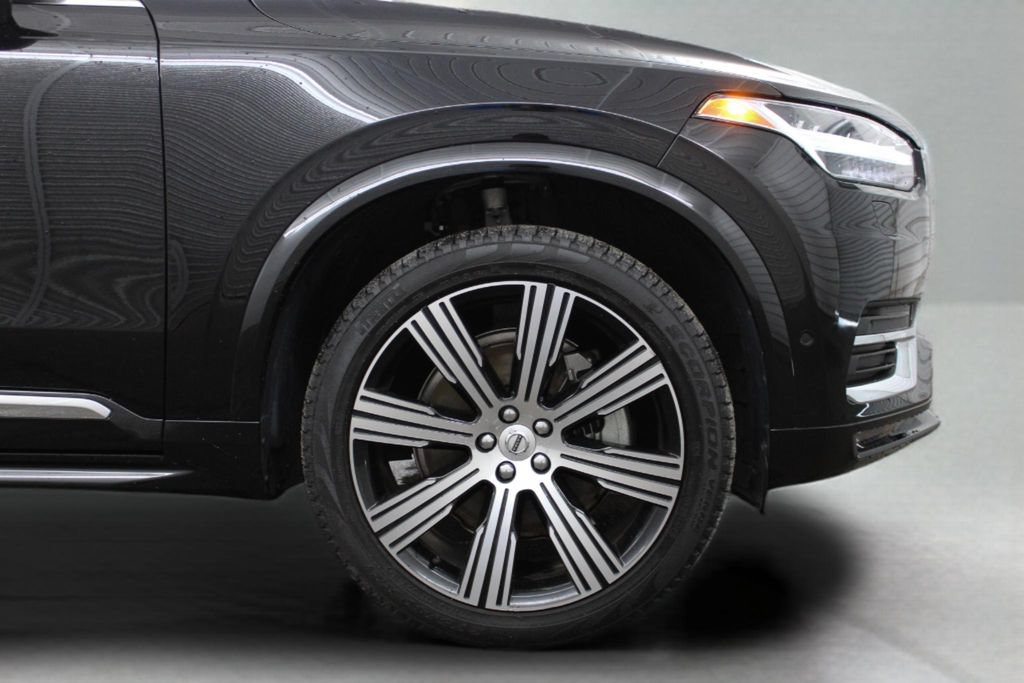 Certified 2023 Volvo XC90 B6 Ultimate w/ Protection Package Premier AWD/4WD image 14