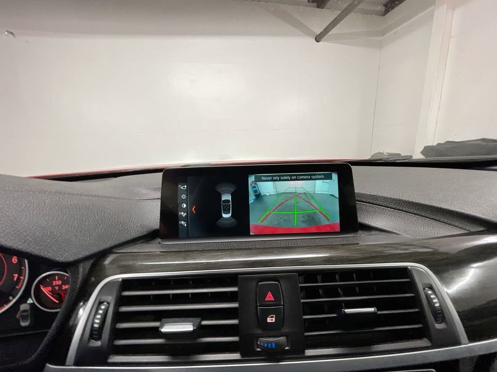 Used 2018 BMW 430i Convertible image 15