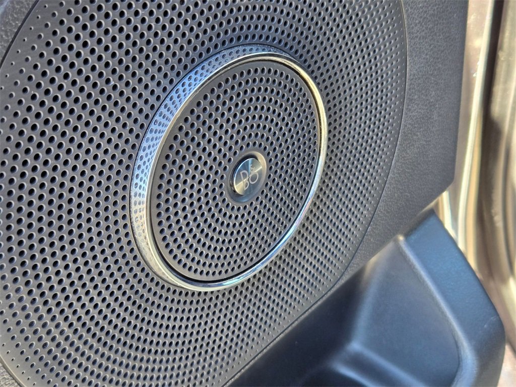 Used 2024 Ford Expedition Limited image 20