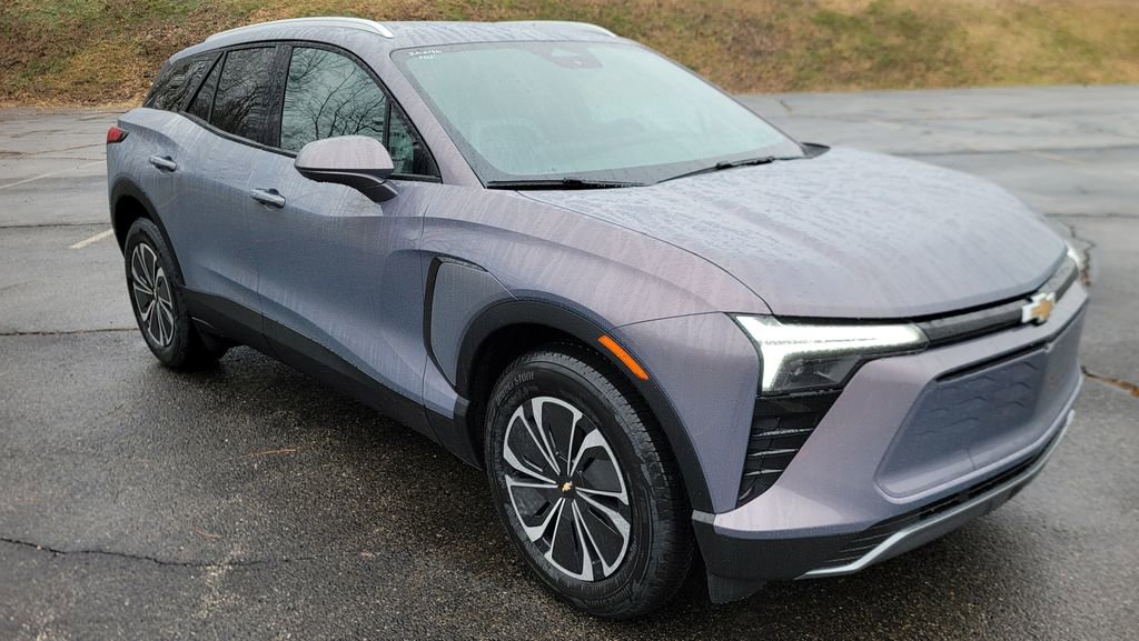 New 2026 Chevrolet Blazer EV LT image 2