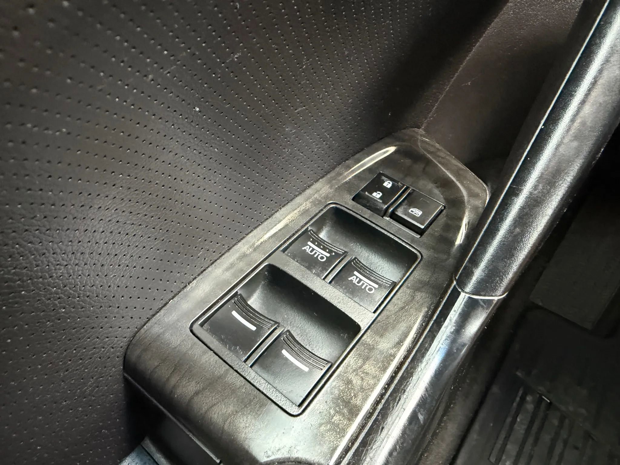 Used 2011 Acura TSX Sedan image 22