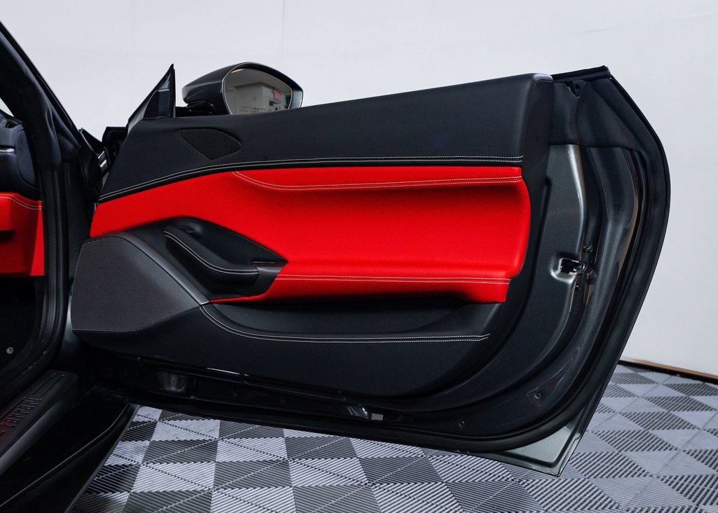 Certified 2023 Ferrari Portofino M image 23