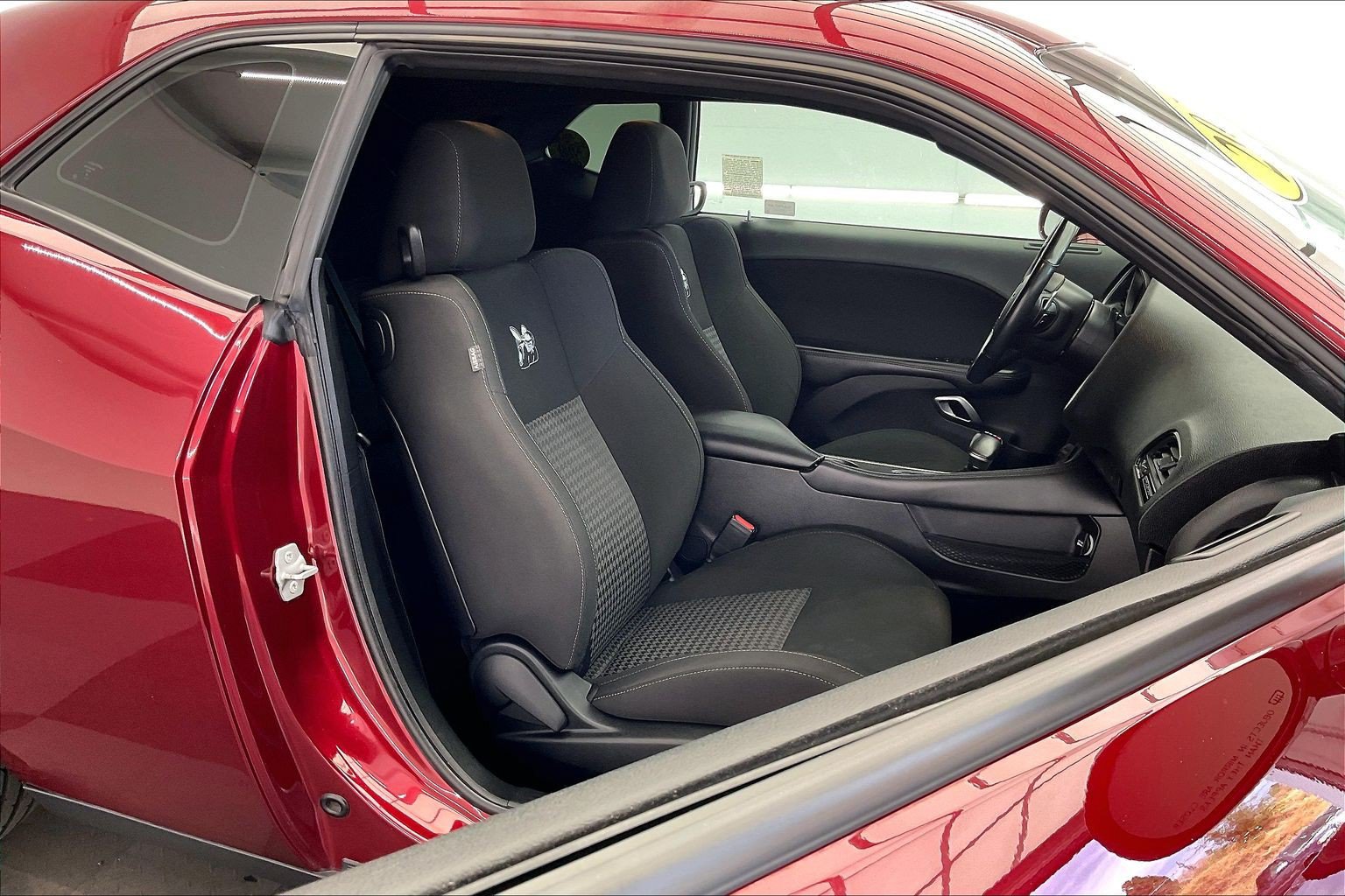 Used 2019 Dodge Challenger R/T Scat Pack RWD image 6