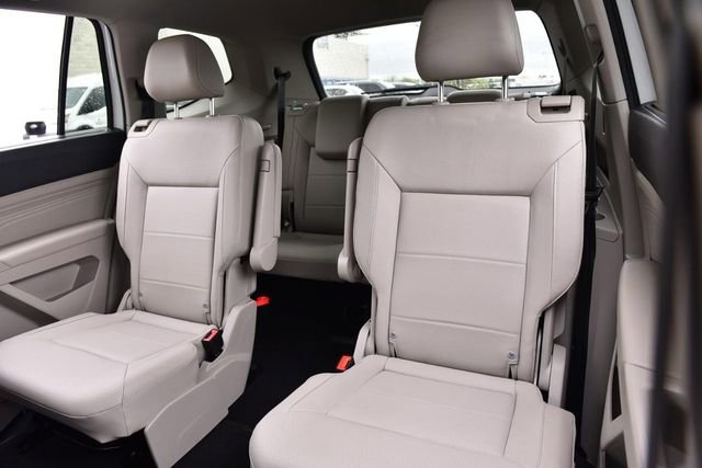 Certified 2022 Volkswagen Atlas SE w/ Panoramic Sunroof Package image 22