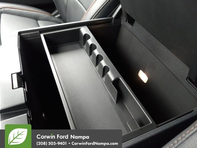 New 2026 Ford F250 Lariat w/ Black Appearance Package image 20