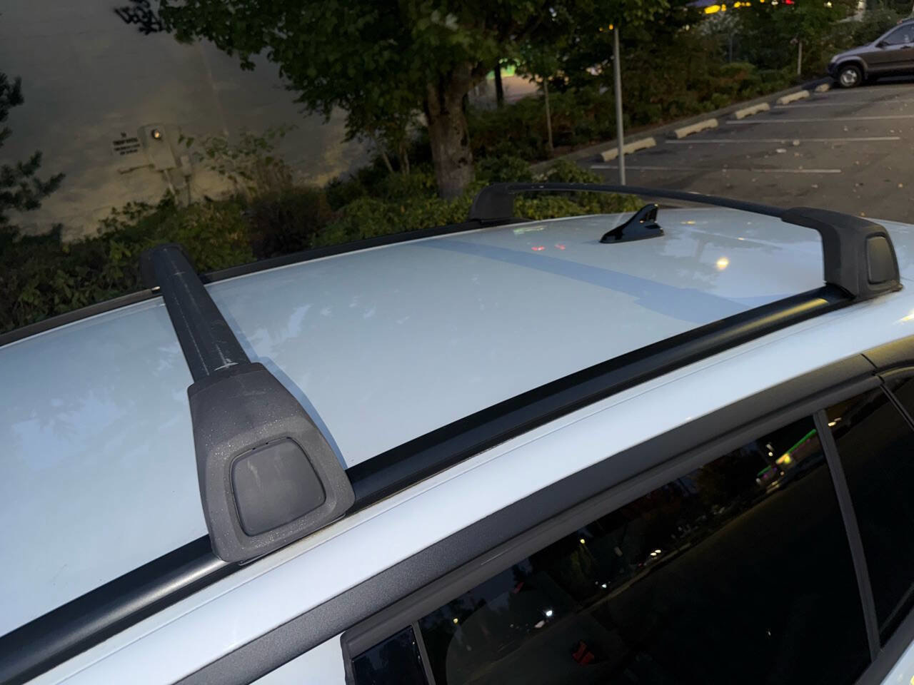 Used 2021 Volkswagen ID.4 Pro w/ ID.4 Protection Package image 31