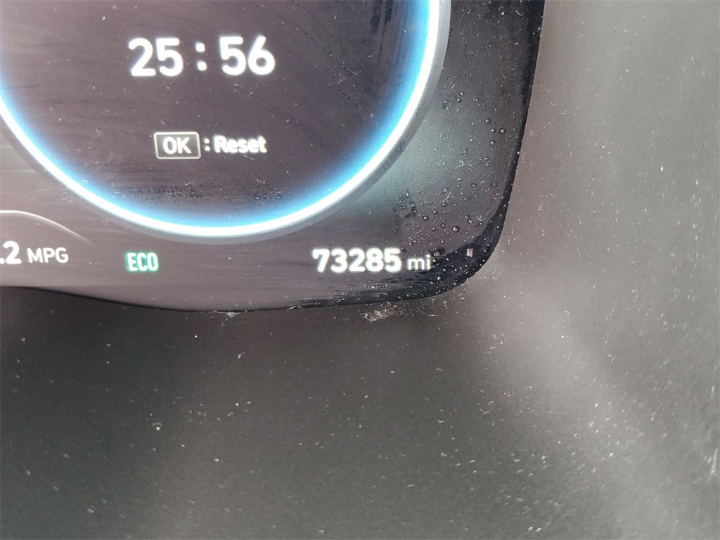 Used 2021 Hyundai Santa Fe SEL Premium image 24