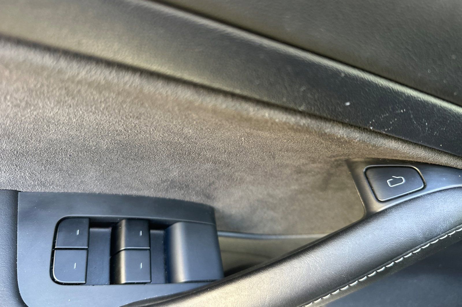 Used 2021 Tesla Model 3 Standard Range Plus RWD image 8