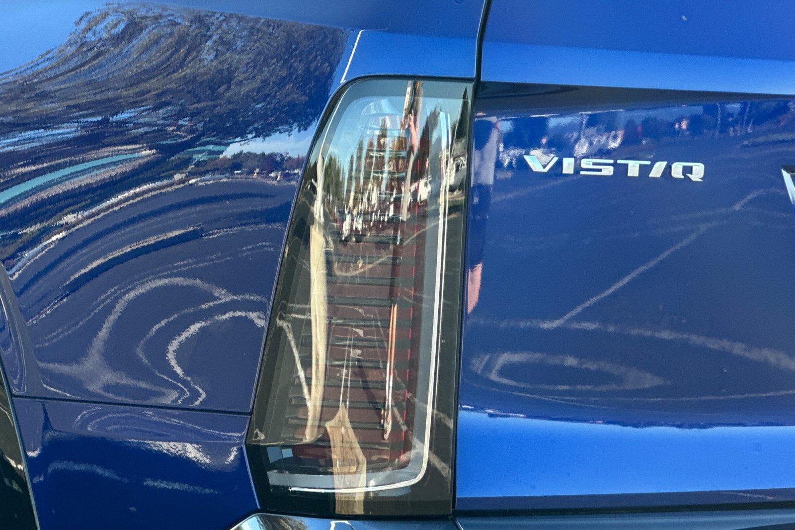 Certified 2026 Cadillac Vistiq Sport w/ LPO, Floor Liner Package AWD/4WD image 45