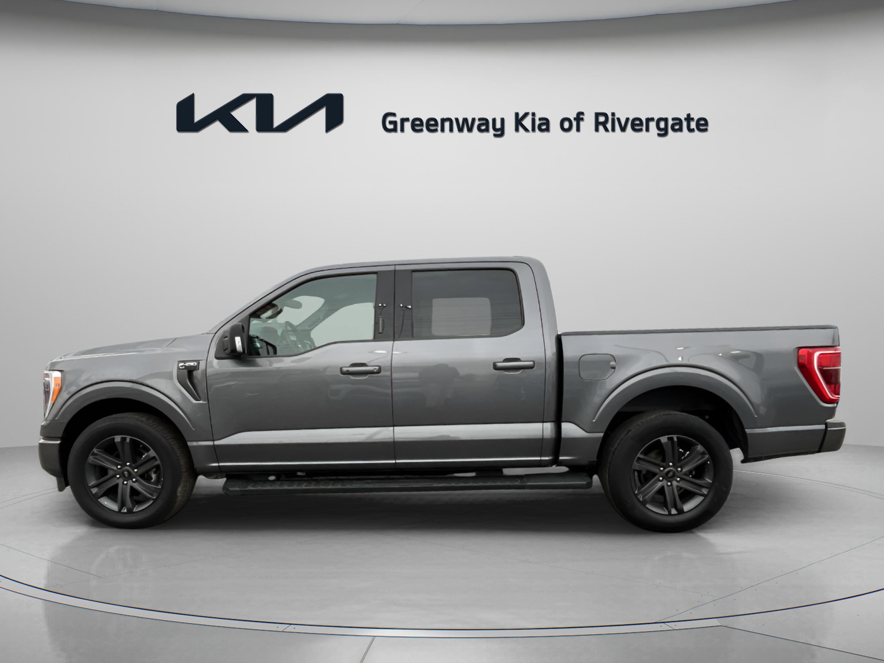 Used 2023 Ford F150 XLT w/ Equipment Group 302A High image 4