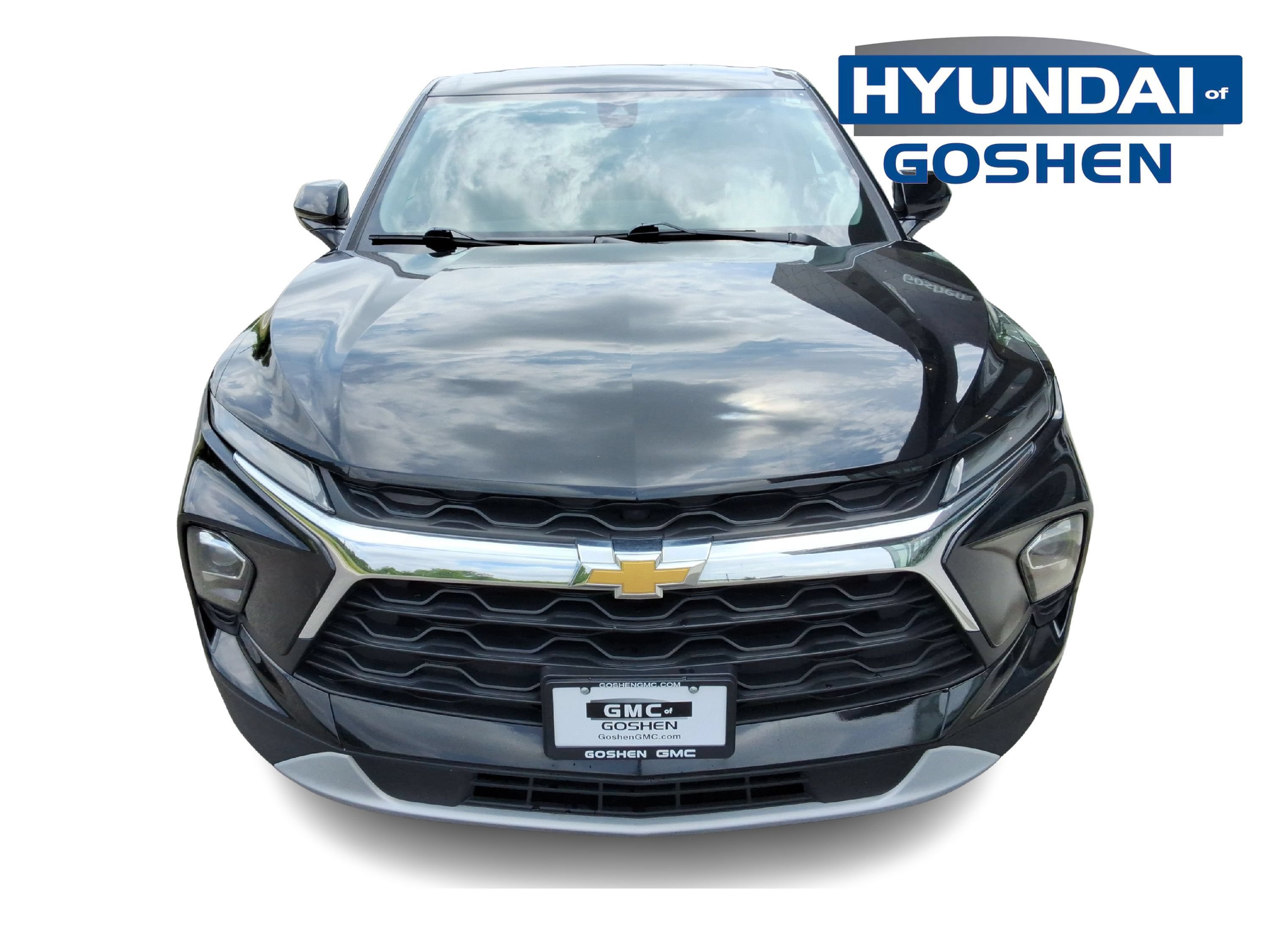 Used 2024 Chevrolet Blazer LT AWD/4WD image 2