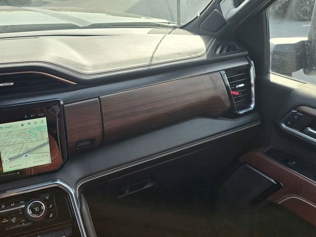 Used 2024 GMC Sierra 2500 Denali Ultimate image 18