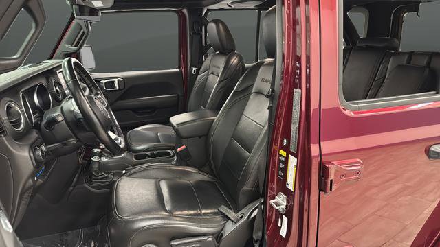 Used 2022 Jeep Wrangler Unlimited Sahara w/ Cold Weather Group image 9
