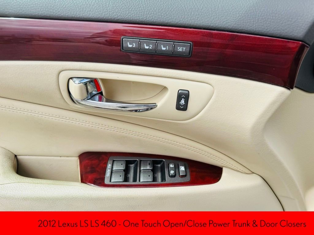 Used 2012 Lexus LS 460 w/ Comfort Pkg RWD image 9
