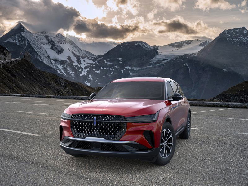 New 2026 Lincoln Nautilus Premier w/ Equipment Group 102A image 2