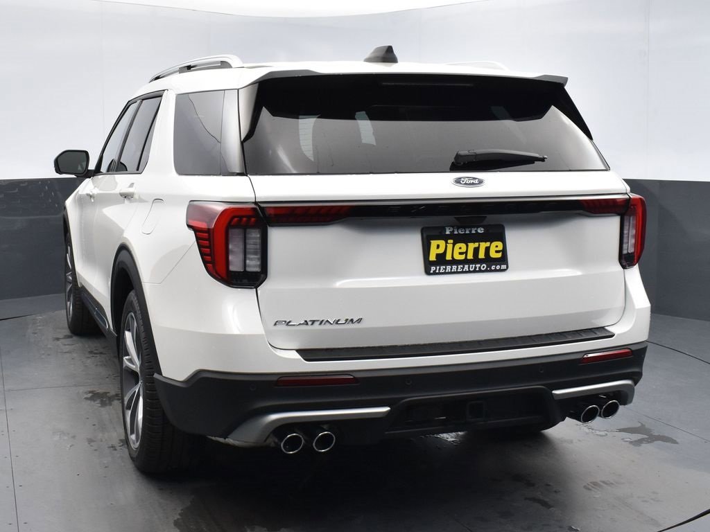 Used 2025 Ford Explorer Platinum w/ Ultimate Package image 7