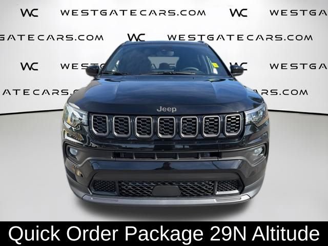 New 2026 Jeep Compass Latitude image 2