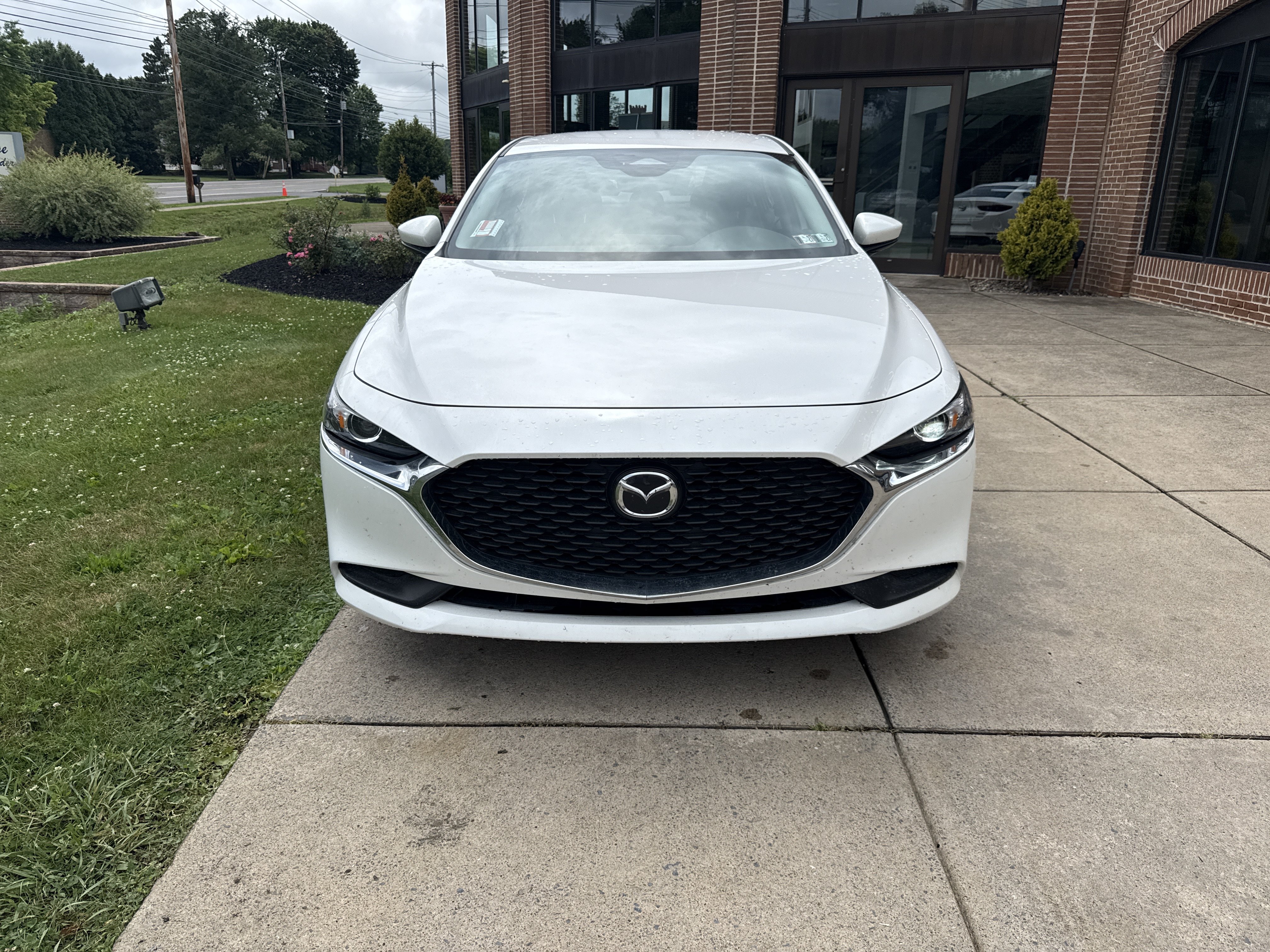 Used 2025 MAZDA MAZDA3 s FWD image 4