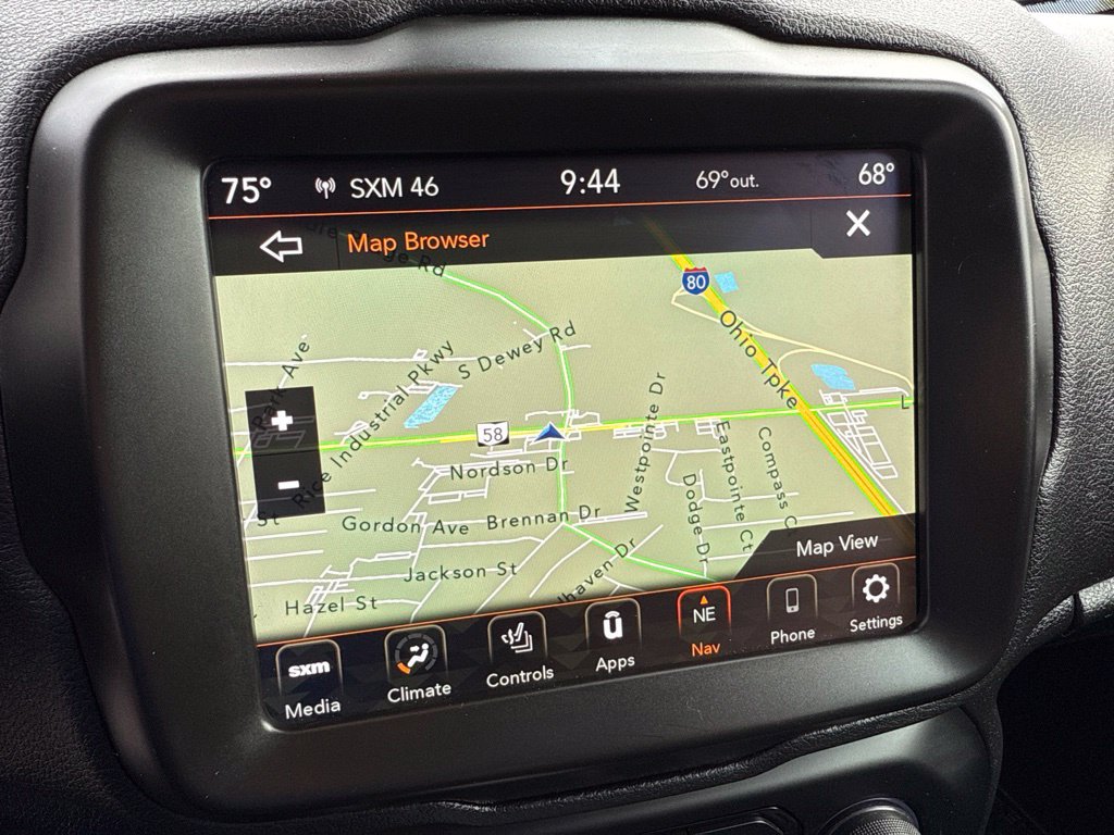 Used 2023 Jeep Renegade Limited AWD/4WD image 20