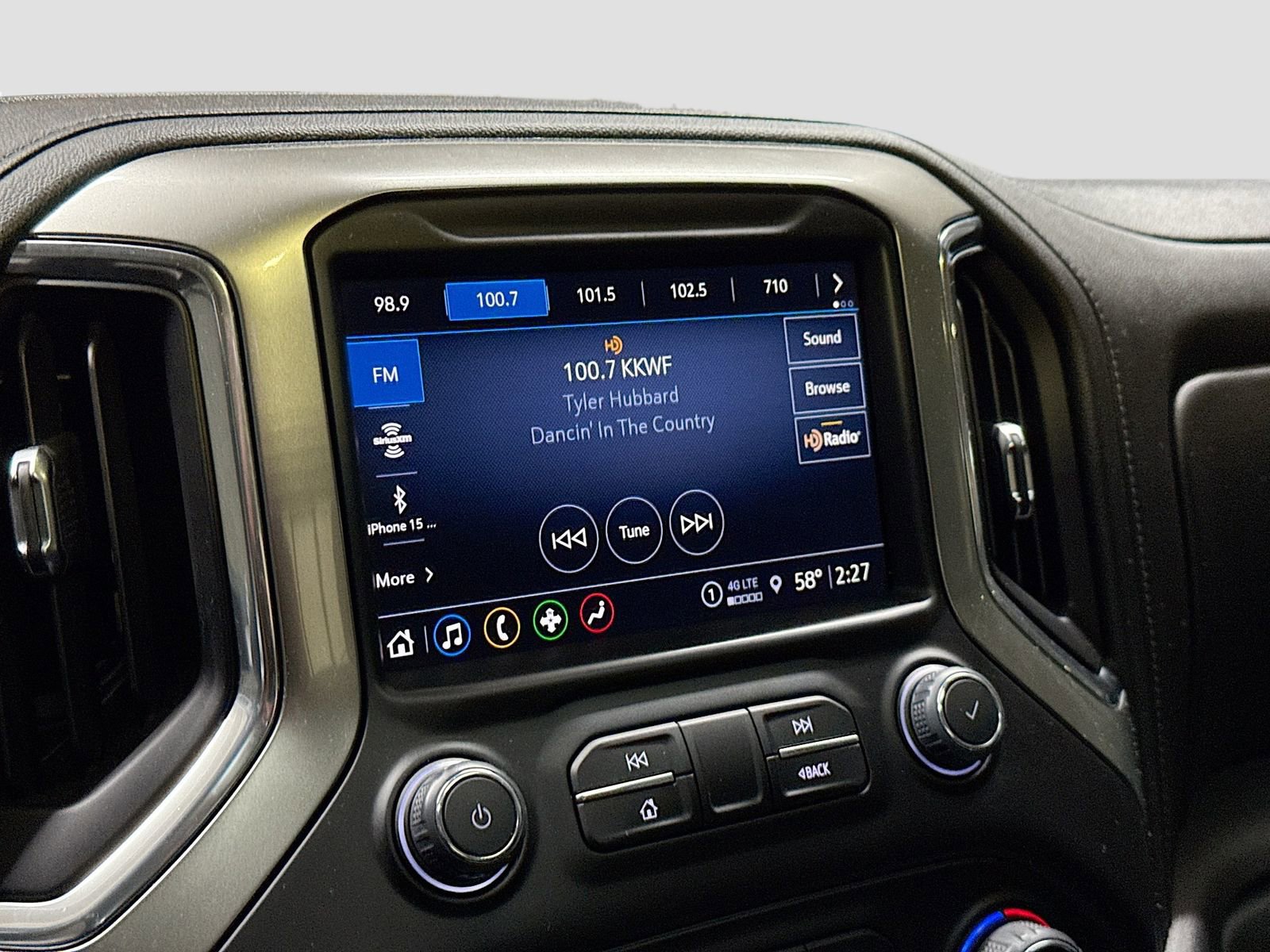 Used 2021 Chevrolet Silverado 1500 RST w/ All Star Edition Plus AWD/4WD image 18