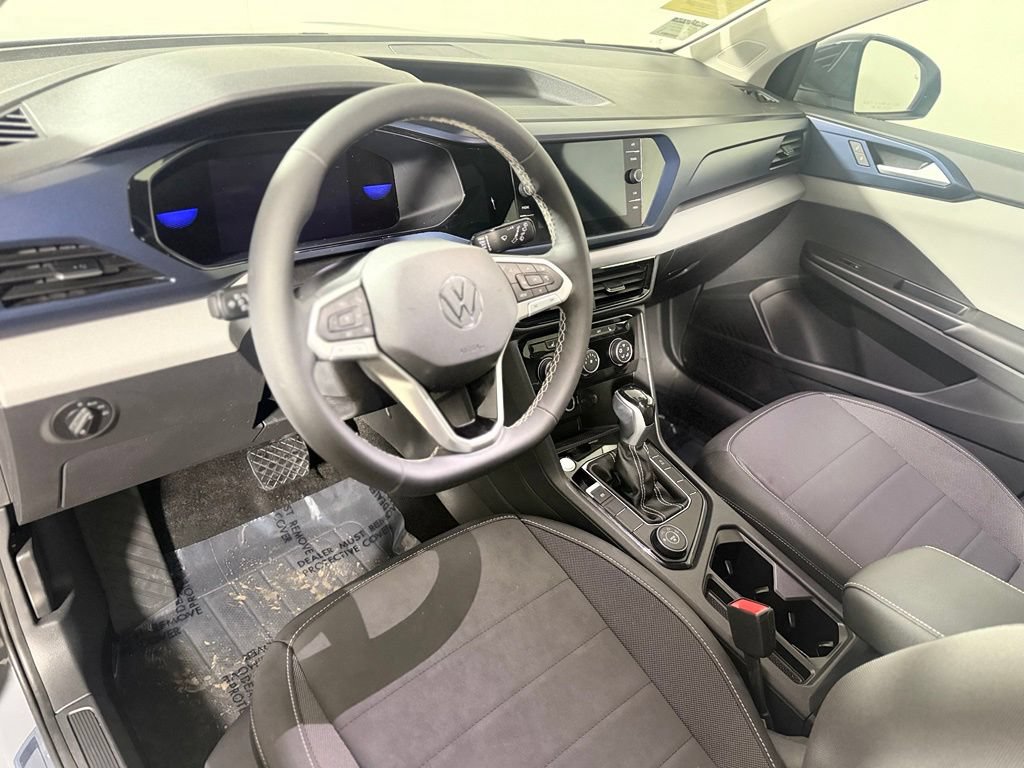 Used 2023 Volkswagen Taos SE w/ Panoramic Sunroof Package AWD/4WD image 20