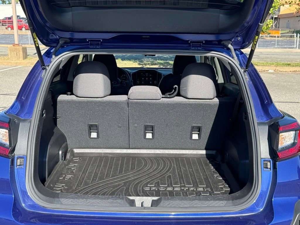 Used 2024 Subaru Crosstrek 2.0i Premium image 34