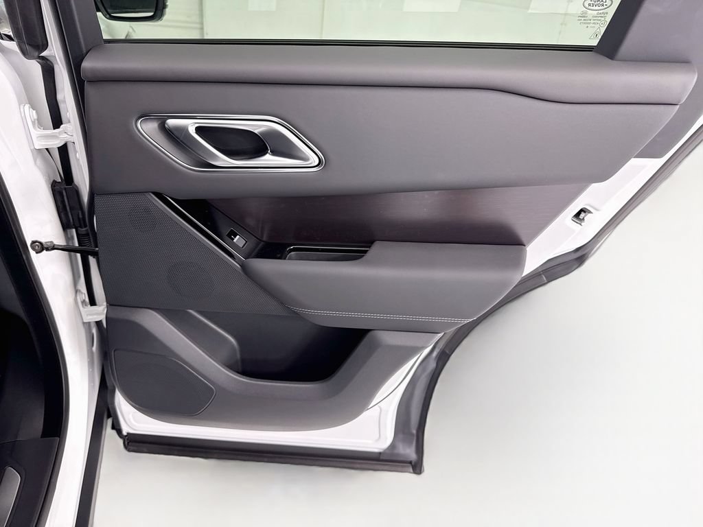 New 2026 Land Rover Range Rover Velar Belgravia AWD/4WD image 27