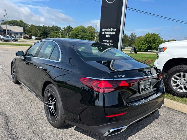 New 2027 Mercedes-Benz E 350 4MATIC Sedan image 3