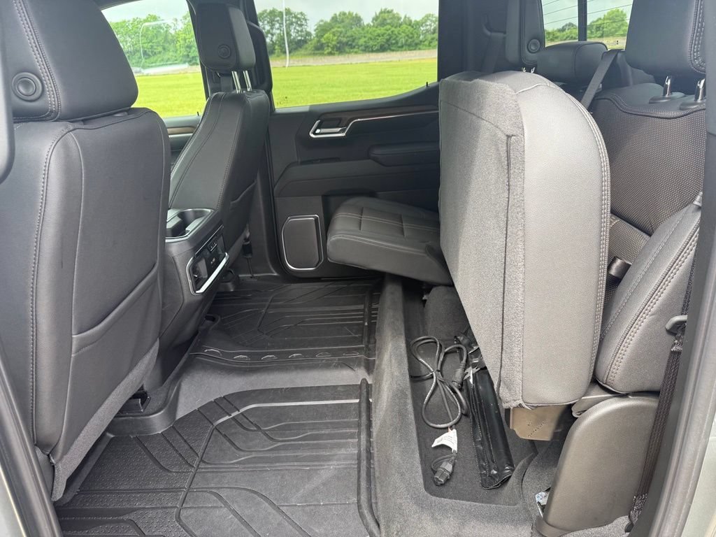 Used 2026 Chevrolet Silverado 1500 High Country w/ Technology Package AWD/4WD image 15