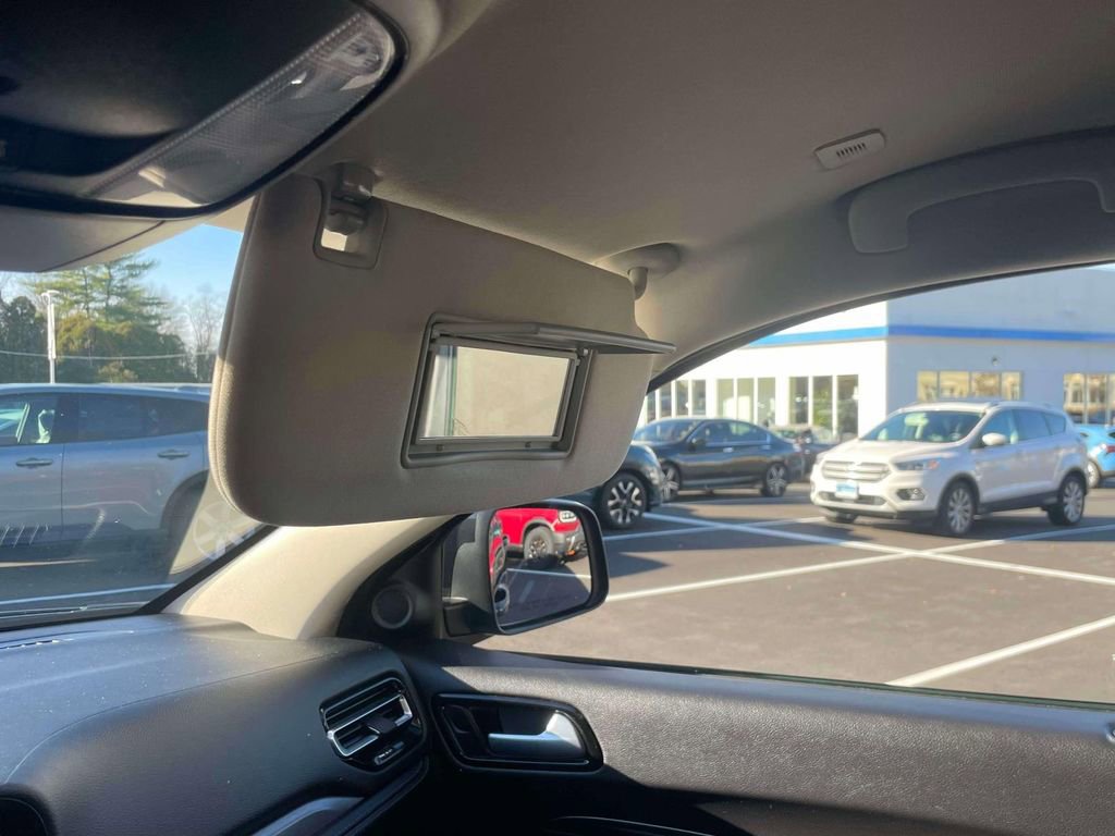 Used 2021 Dodge Durango SXT image 31