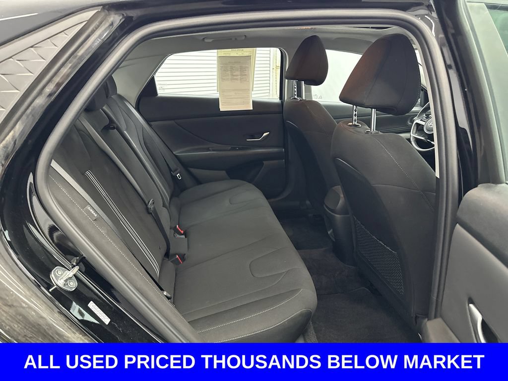 Used 2024 Hyundai Elantra SEL w/ Convenience Package FWD image 15
