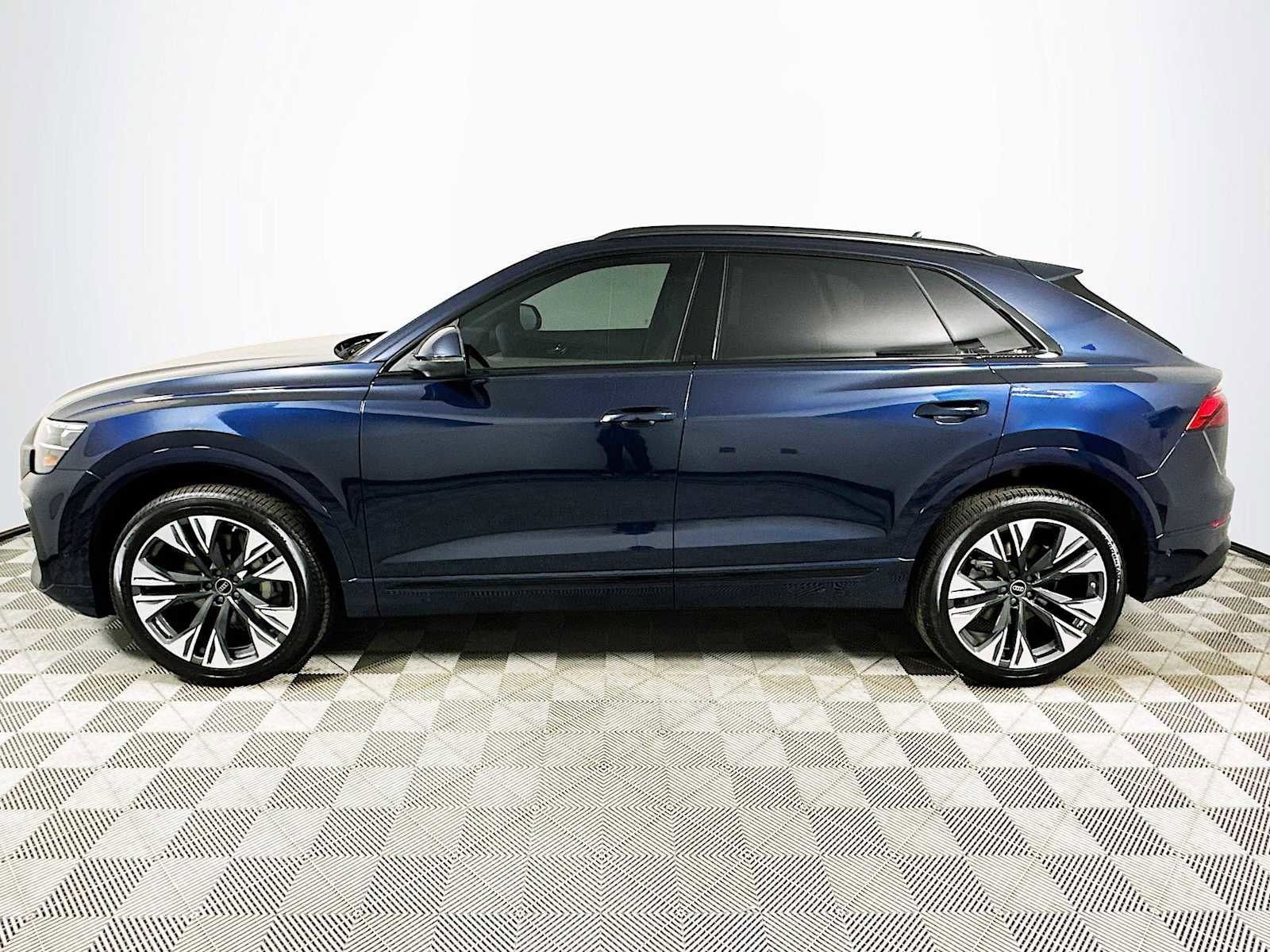 New 2025 Audi Q8 Premium Plus image 4