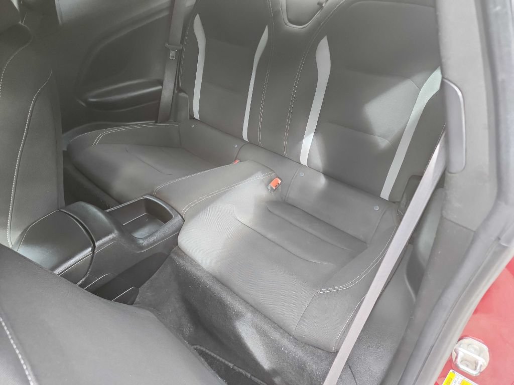 Used 2019 Chevrolet Camaro LT w/ Technology Package RWD image 25