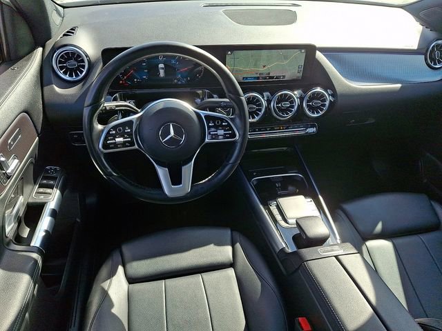 Used 2022 Mercedes-Benz GLA 250 4MATIC w/ Premium Package Lite image 2