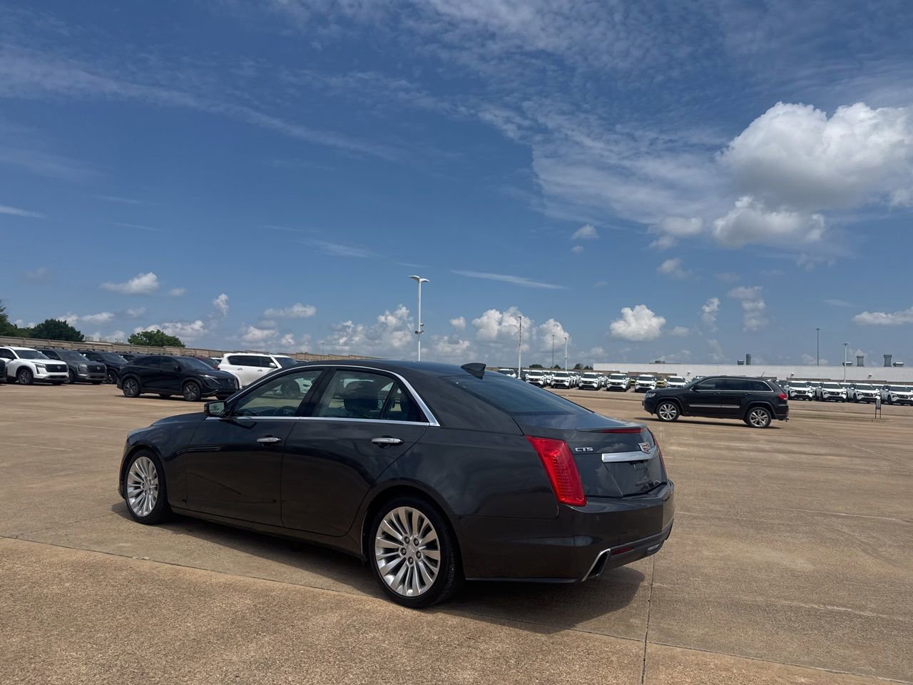 Used 2018 Cadillac CTS Premium Luxury RWD image 16