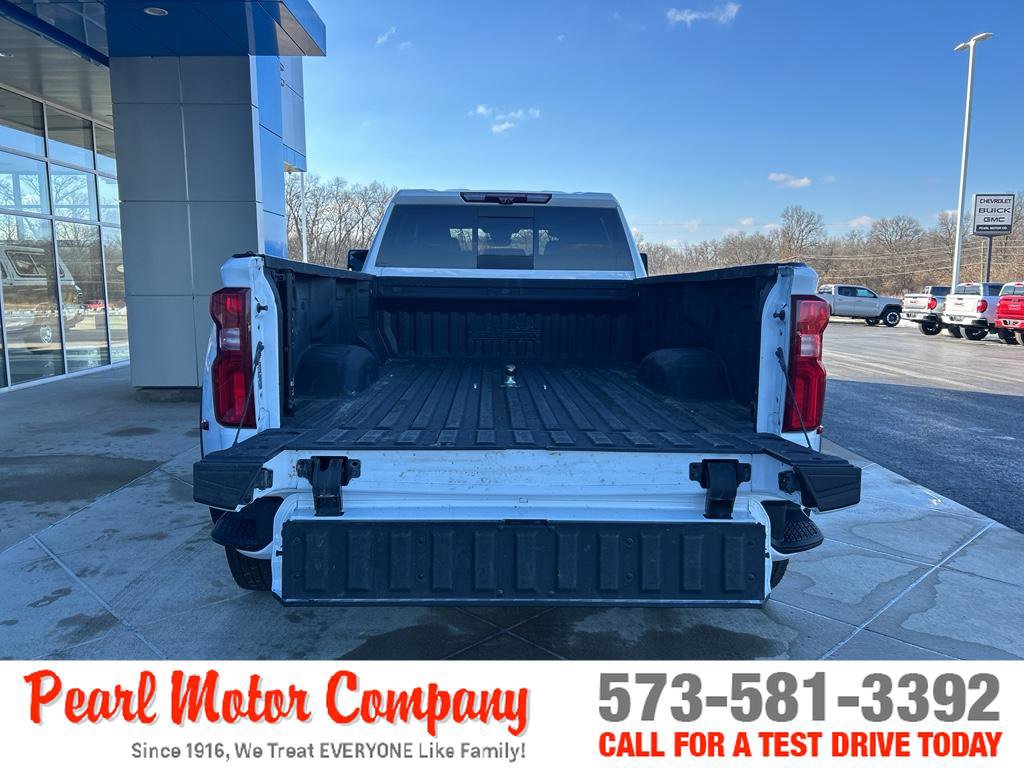 Certified 2024 Chevrolet Silverado 3500 High Country w/ Technology Package image 6