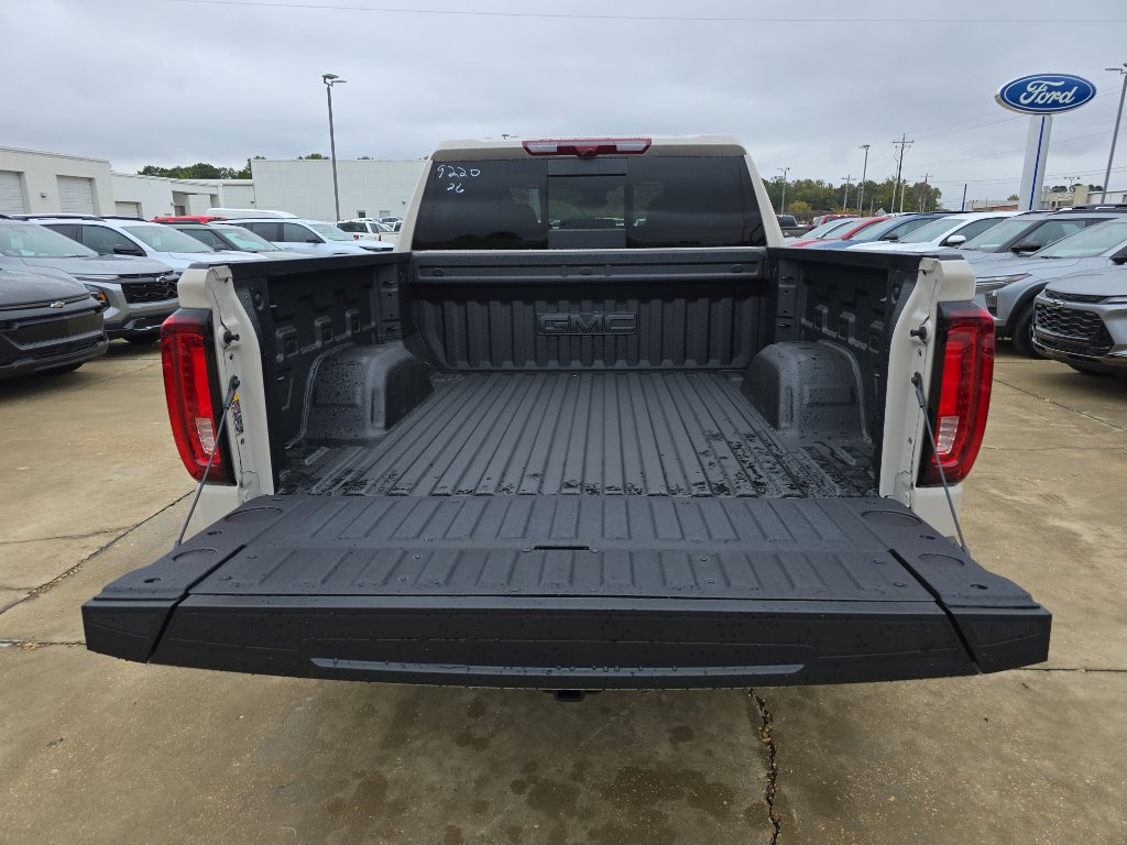 New 2026 GMC Sierra 1500 Denali w/ Denali Reserve Package image 18