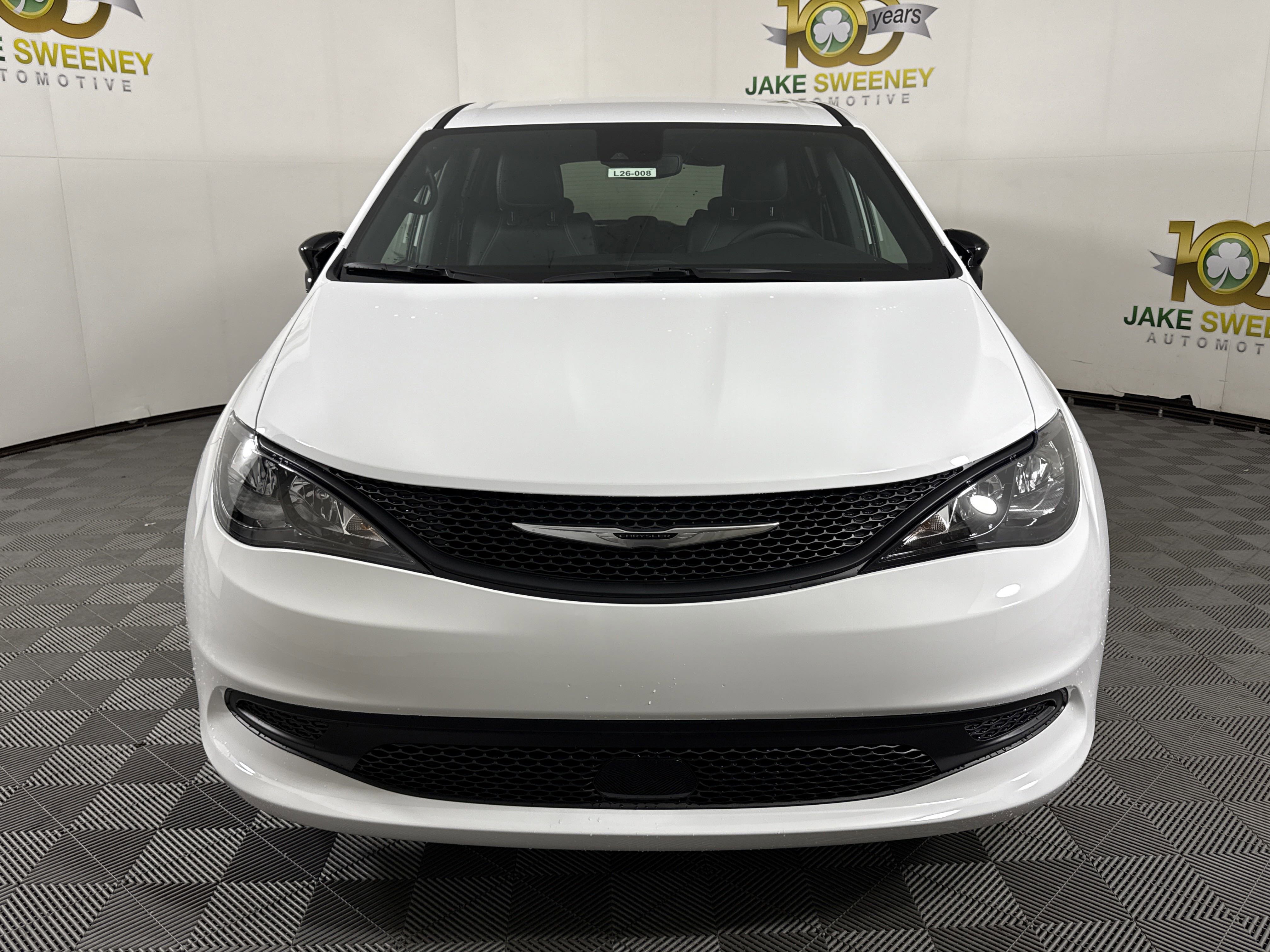 New 2026 Chrysler Voyager LX image 2