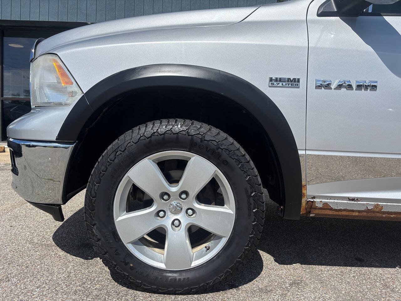 Used 2009 Dodge Ram 1500 Truck SLT w/ Big Horn Regional Pkg AWD/4WD image 13
