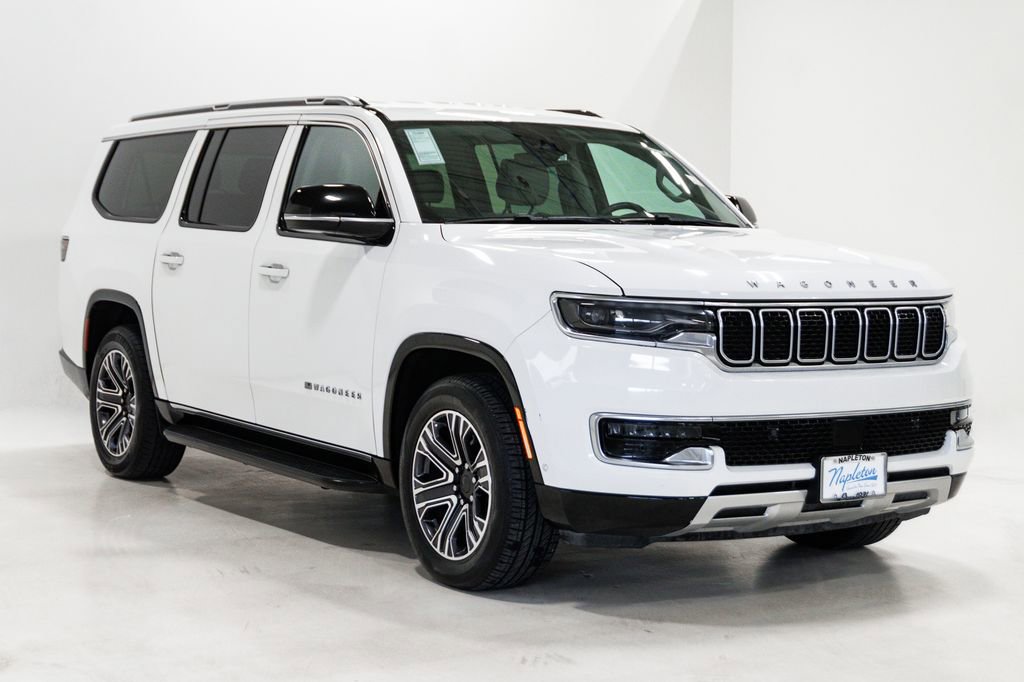 Certified 2024 Jeep Wagoneer L Series II w/ Flexible Seating Group AWD/4WD image 6