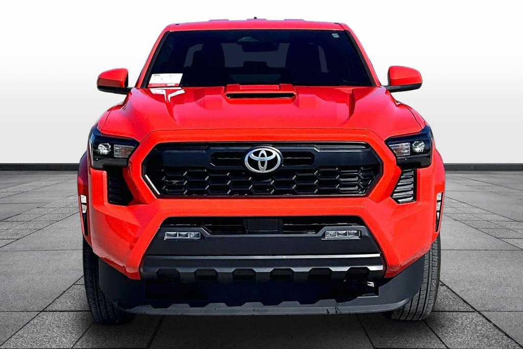 Used 2024 Toyota Tacoma TRD Sport AWD/4WD image 3