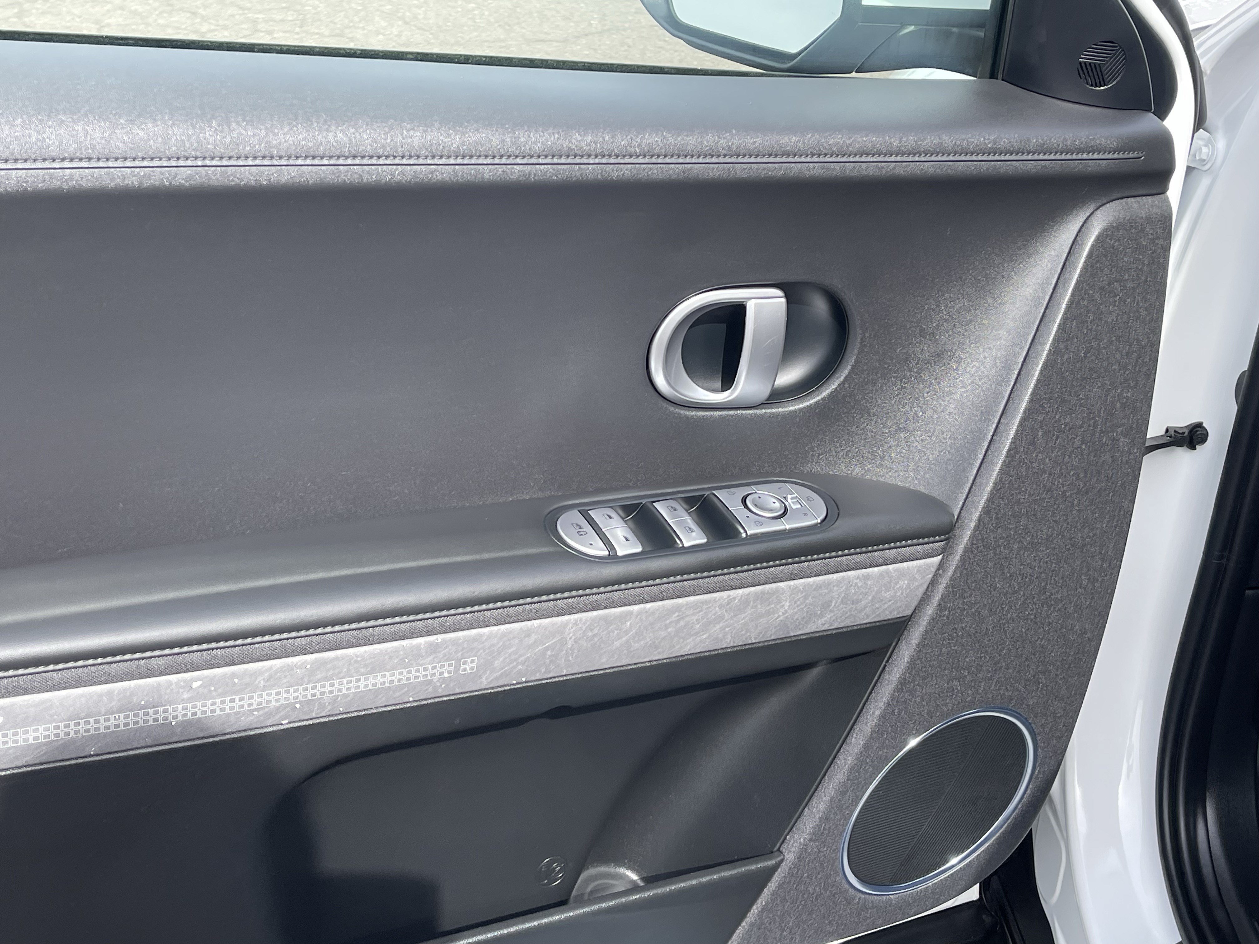 Certified 2023 Hyundai Ioniq 5 SEL AWD/4WD image 17