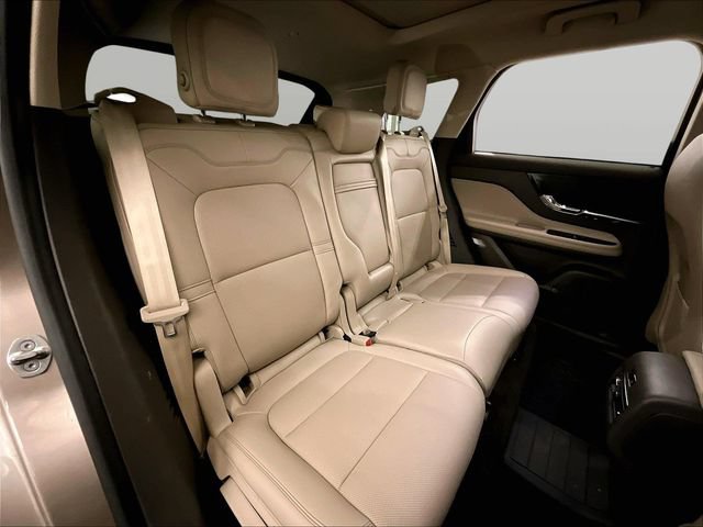 Used 2020 Lincoln Corsair AWD w/ Premium Package image 26