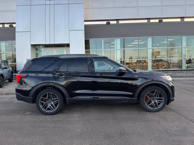 Certified 2025 Ford Explorer ST-Line w/ Premium Package image 36