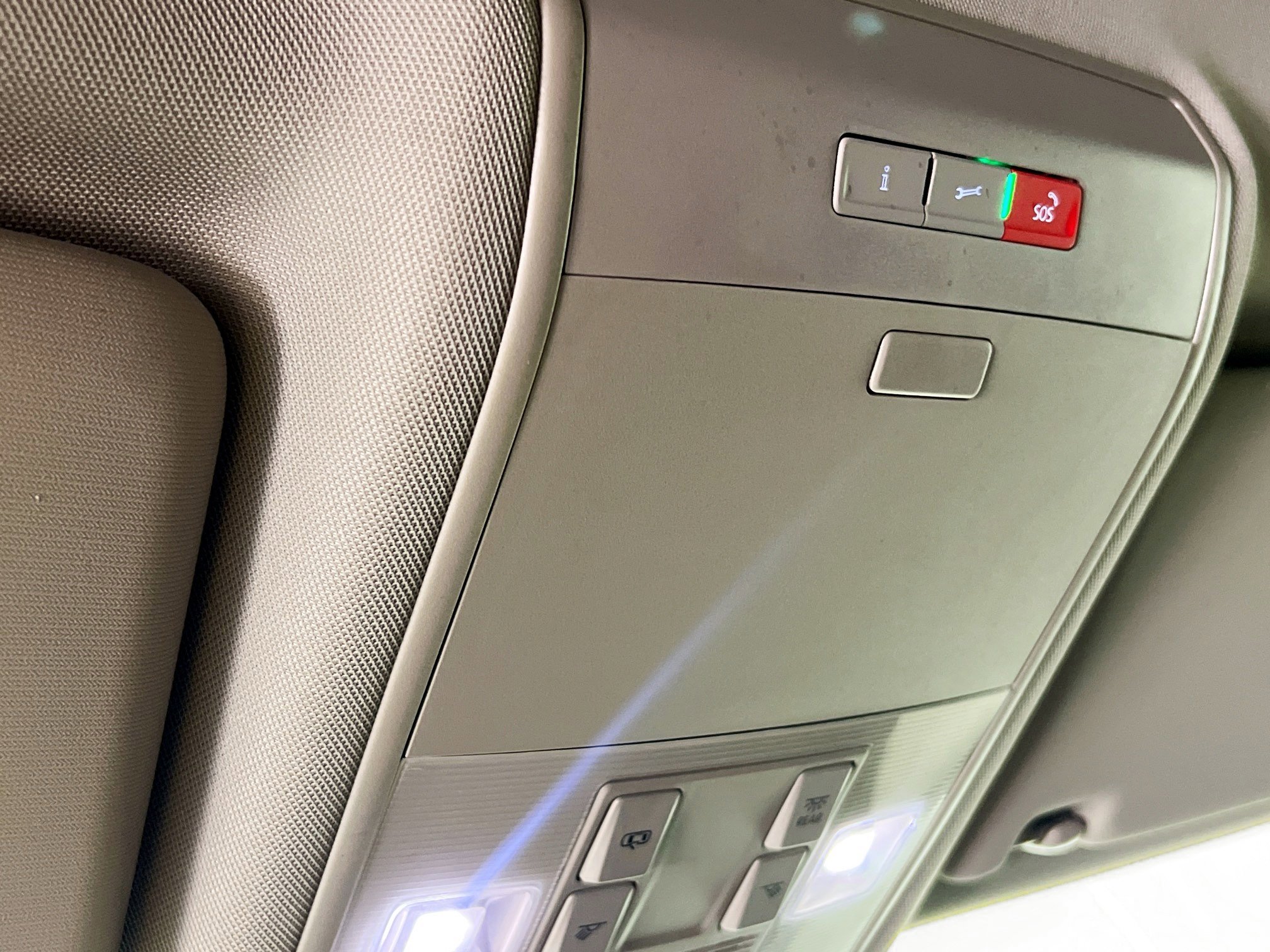 Used 2022 Volkswagen Atlas SE image 22