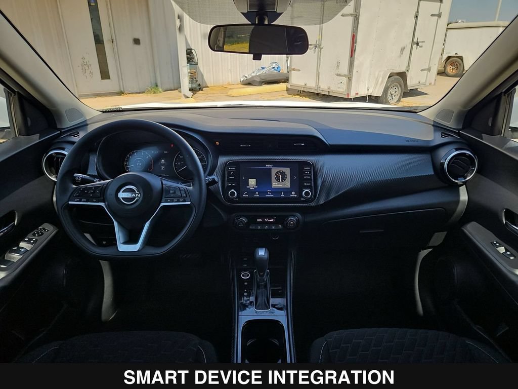 Used 2022 Nissan Kicks SV FWD image 19