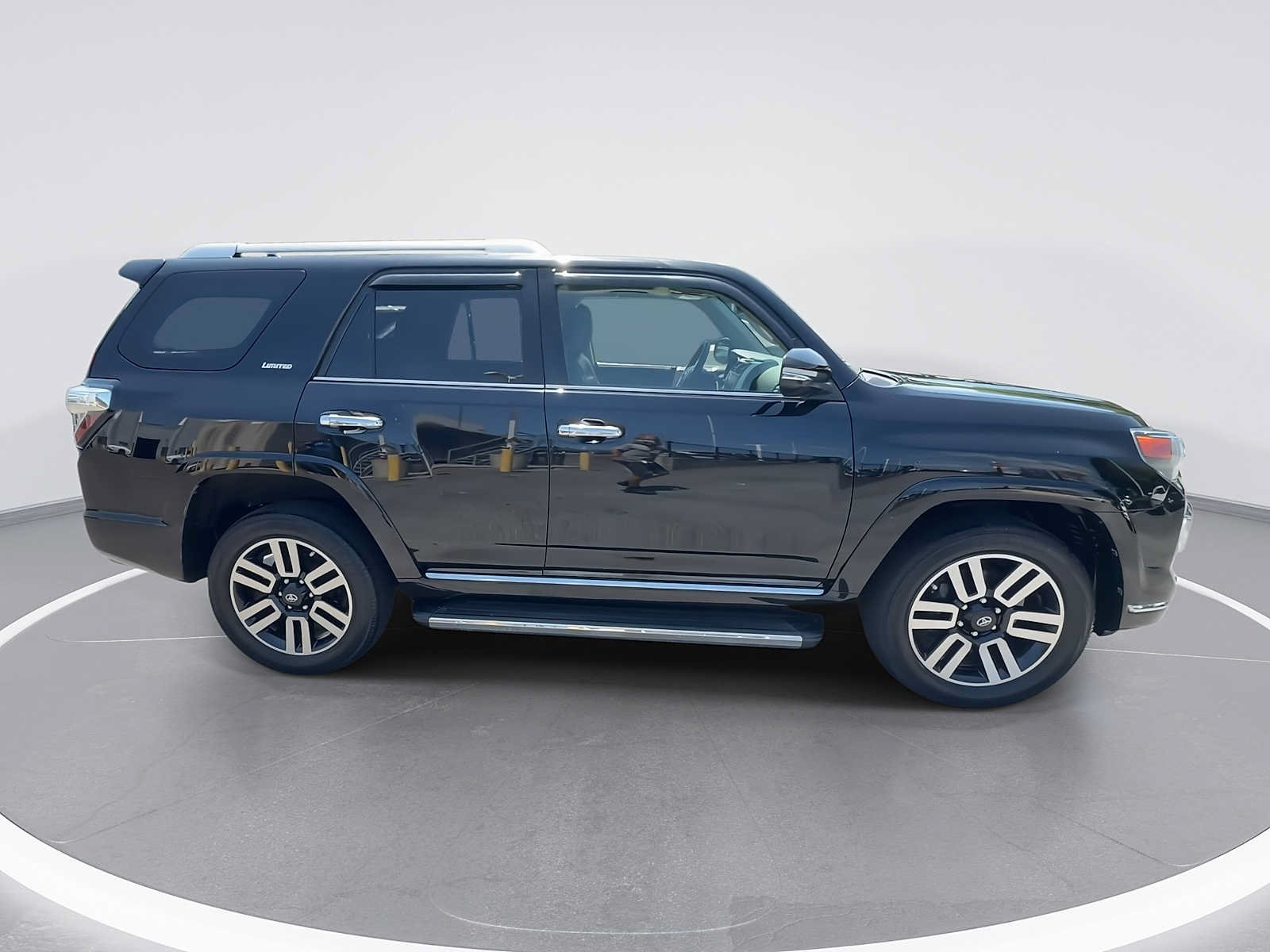 Used 2020 Toyota 4Runner Limited AWD/4WD image 9