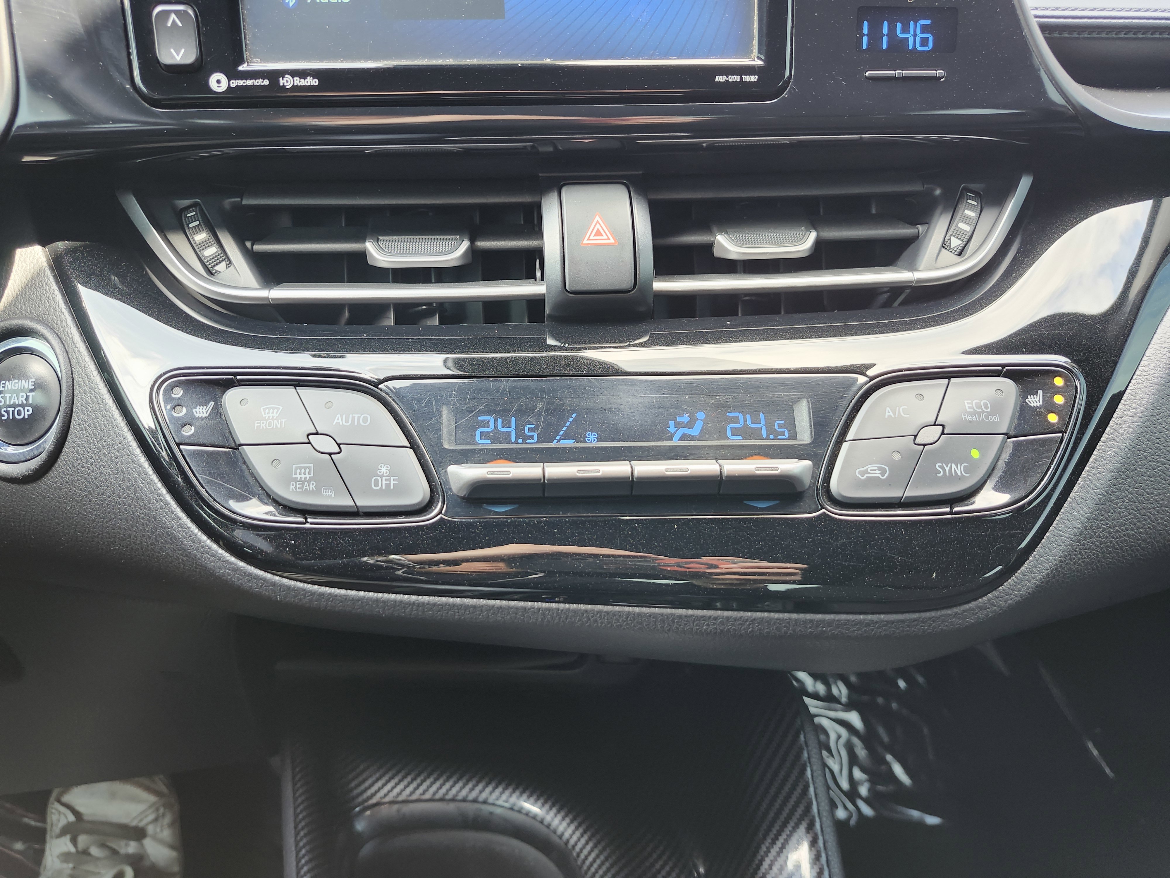 Used 2018 Toyota C-HR XLE image 28